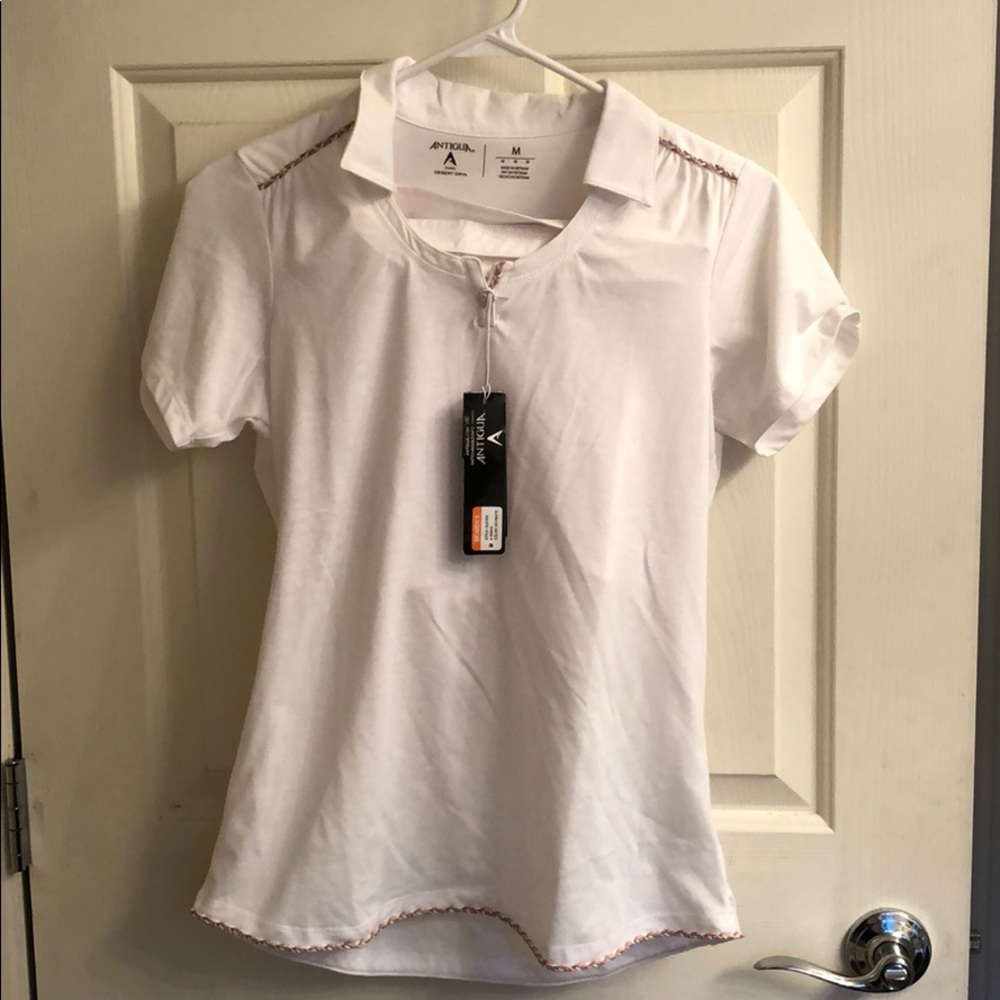 Antigua desert dry tennis outfit